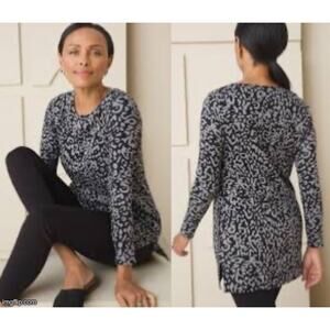 Chico's Women's 4 XXL 100% Pima Cotton Black Leopard Print Pocket Tunic Blouse